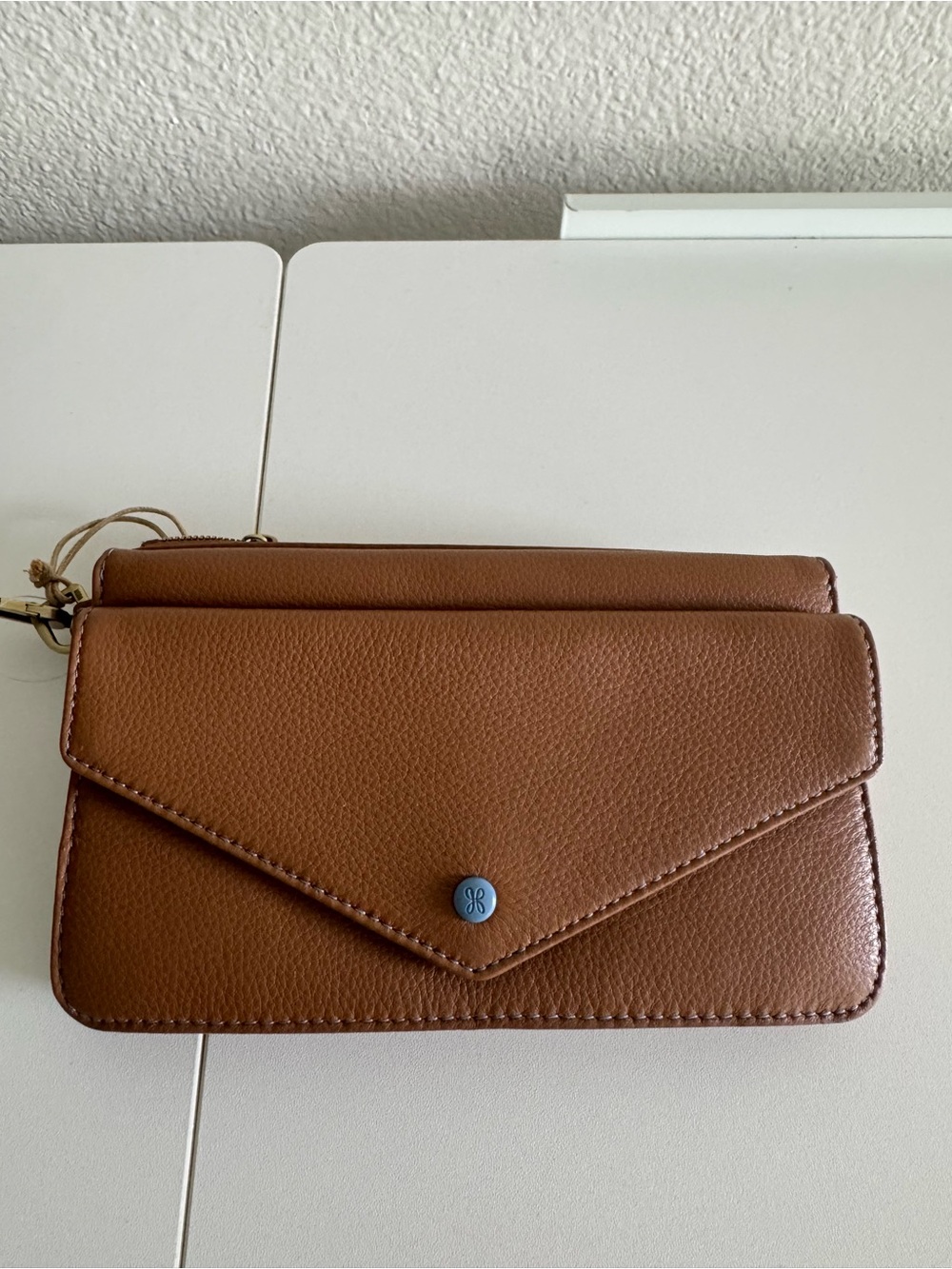 Hobo Goldie Wristlet - Picture 4 of 7